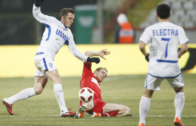 Dinamo - Pandurii, ACUM liveVIDEO