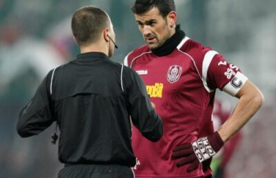 Cadu îl arată cu degetul pe Marius Avram: "Cel mai scandalos arbitraj de cînd sînt în România!"