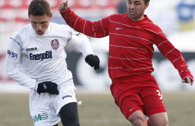 Steaua joacă vineri cu Victoria Brăneşti. Florentin Petre: "Mă bucură situaţia din Ghencea, sper să-i batem"