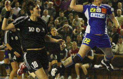 Oltchim nu mai e invincibilă nici în campionat » Ce le-ai făcut, Anja?