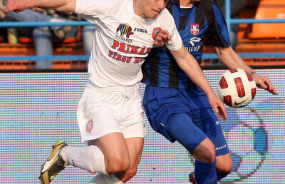 Luptă relansată pentru titlu » Oţelul pierde la Tg Mureş