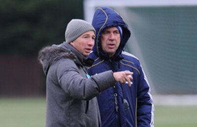 Dan Petrescu întîlneşte azi campioana Rusiei din 2008 şi 2009!