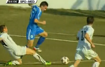 VIDEO / Momentul în care Hoban cade în careu şi se dictează penalty pentru Gaz Metan