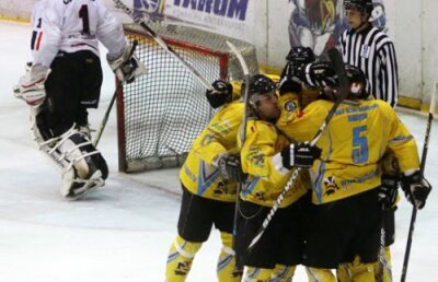 Braşovul a învins Steaua şi s-a calificat în finala Campionatului Naţional