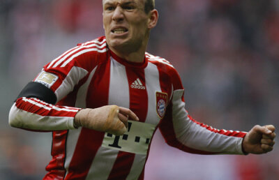 Scandal la Bayern după ratarea calificării în sferturile Ligii » Robben acuză apărarea, Lahm răspunde