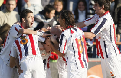 Străinii n-aduc fericirea! Dintre primele 6 clasate, tocmai liderul Oţelul a folosit cei mai puţini stranieri în acest sezon!