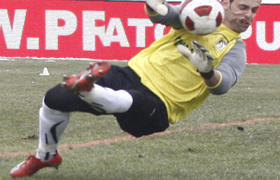 Portarul Sportului, Vlad Niculescu, se operează