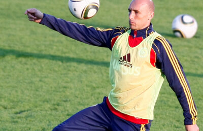 Răzvan pregăteşte două sisteme de joc: 4-4-2 şi 4-2-3-1 » Mureşan in, Florescu out