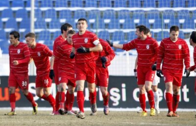 Victoria Brăneşti a trecut de Viitorul Constanţa