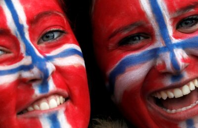 Derby nordic în grupa H: Norvegia întîlneşte Danemarca