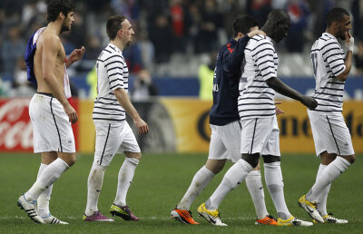 Laurent Blanc nemulţumit de ratările francezilor