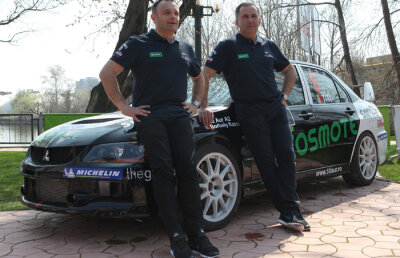 GALERIE FOTO / Titi Aur şi-a prezentat maşina pentru noul sezon