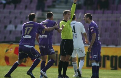 Gigi Becali: "Poli va fi retrogradată!" » Iancu: "Nu avem datorii"