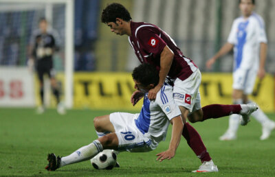 Rapid-Craiova, 63 de ani de luptă oarbă între titlu şi retrogradare