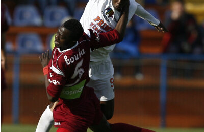 CFR a jucat fără vlagă şi a fost la un pas de o nouă înfrîngere ieri, la Tg. Mureş » Campionii neputinţei