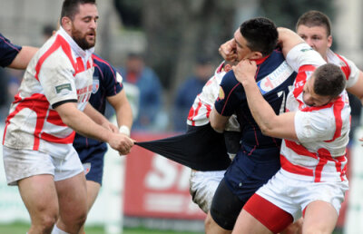 Steaua peste Dinamo la jocul cu balonul oval