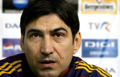VIDEO / Victor Piţurcă: "Era normal să se ajungă aici. Nu am ce să spun să-i încurajez pe suporteri"