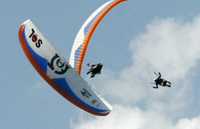 Festival de zbor şi sport extrem în acest week-end