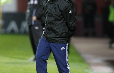 Mititelu nu a apreciat imixtiunea lui Reghe în meniul fraţilor Costea, care comandaseră pizza şi papanaşi » Nu e bucătar bun :)