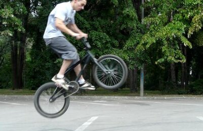 Tricks: Cum arata un Bunny hop?