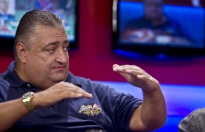 Iancu: "Mariusică Stan o să răspundă el pentru ce face şi pentru licenţă luată prin fraudă!"