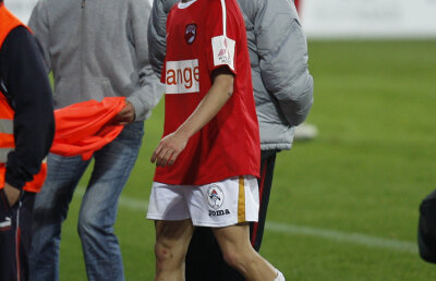 Killerul "cîinilor" ştie una şi bună: "Sînt naşul lui Dinamo, dar din vară trec în alb-roşu"