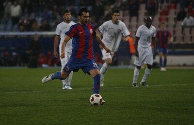 Cu Rapid, Steaua are şanse mici să înscrie de la 11 metri