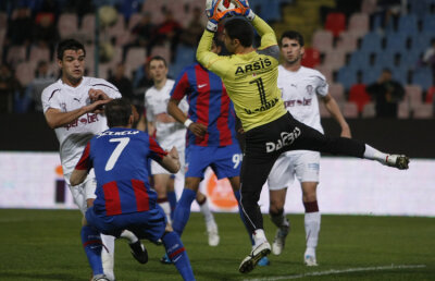 Ce catastrofă! Steaua, doar 2 puncte în ultimele 8 derbyuri bucureştene :O