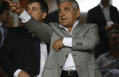 Ioan Becali: "Acum la Ligă depunem actele ca Florin Costea să devină liber de contract"