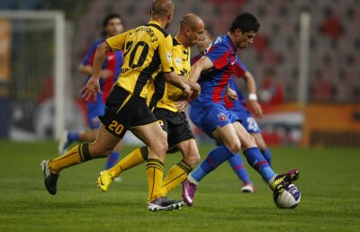 PRESIUNE pe Tănase&Co. Steaua are 6-0 cu Braşovul în Cupă! :O