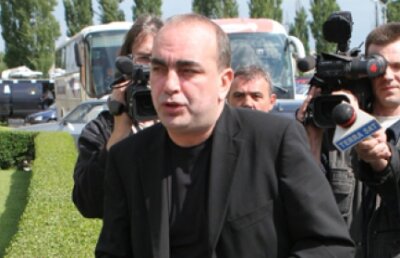 Gigi Neţoiu: "Cea mai bună soluţie pentru Mititelu este să plece cît mai repede acasă"