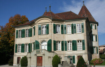 GALERIE FOTO / Aici se decide campionatul » TAS are sediul într-un castel din secolul al XVIII-lea!