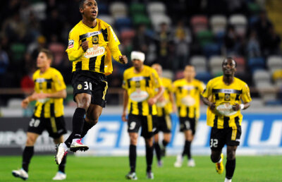 Steaua negociază cu un brazilian care a dat 9 goluri pentru Beira Mar!