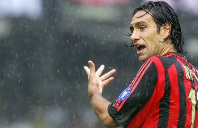 Nesta şi-a prelungit contractul cu Milan la 35 de ani!