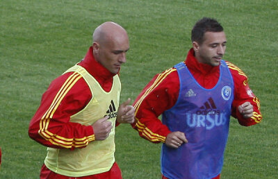 Alături de selecţioner » Sînmărtean şi Pantilimon: "Jucăm pentru Răzvan"