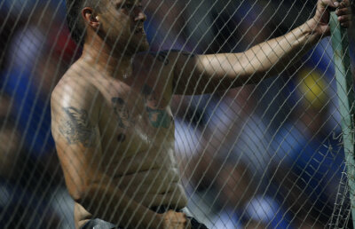 "Daruri" de la bosniaci: Ne-au facut ţigani, ne-au huiduit imnul, au aruncat cu scaune