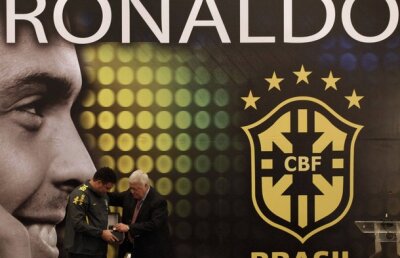 Eric la Radio GSP: "Brazilia - România se joacă cu casa închisă! E spectaculos ce se întîmplă aici"