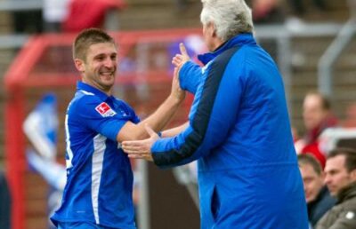 Păi, bine, şi nemţii fac d-astea? Cristea nu are asigurare care să-i plătească salariul după 6 săptămîni