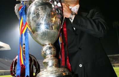 Lucescu Jr. e pus pe fapte mari » "Vreau totul cu Rapid!"