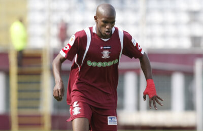 Lotul Rapidului, în plină construcţie. Lucescu îl vrea şi pe Helder!