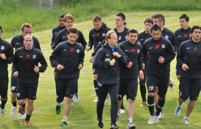 Steaua se reuneşte pe 16 şi joacă amicale cu Zestafoni, Eintracht şi Dusseldorf