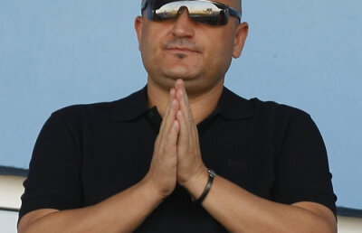 Fostele glorii îl caracterizează pe Mititelu: "Nu îl duce capul şi e un manager dezastruos"