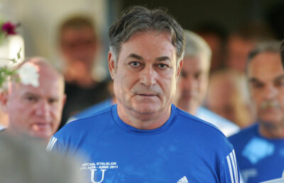 Costică Ştefănescu deplînge soarta Craiovei: "Mi-e teamă să nu se desfiinţeze"