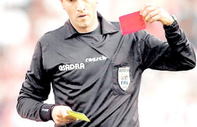 Arbitrul meciului River Plate - Belgrano, ameninţat cu moartea la pauză! :O