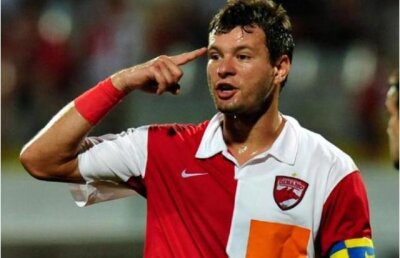 Niculae a revenit oficial la Dinamo: "Atmosfera de la echipă nu e bună, nu s-a luat de mult un trofeu"