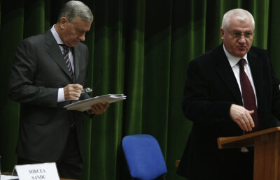 Dragomir contra Naşu » "Nu sînt de acord cu declararea finanţatorilor ca persona non grata"