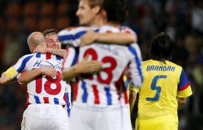 Dacă pariai 10 lei pe o victorie cu 1-0 a Oţelului în Supercupă cîştigai 120!