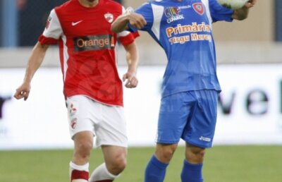 Debut la debut» Decarul naţionalei U-17 a jucat ieri primele minute în Liga I