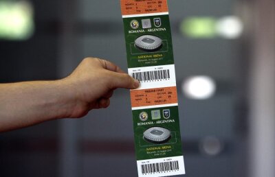 Angajaţii FRF încă nu ştiu dacă se vor returna banii pe bilete: "Poate e o glumă"