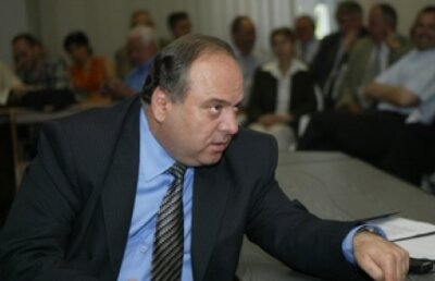 Gheorghe Ştefan: "Dragomir e de felicitat, nu trebuie demis. Nu îl putem da jos pentru că nu îi convine unei persoane"